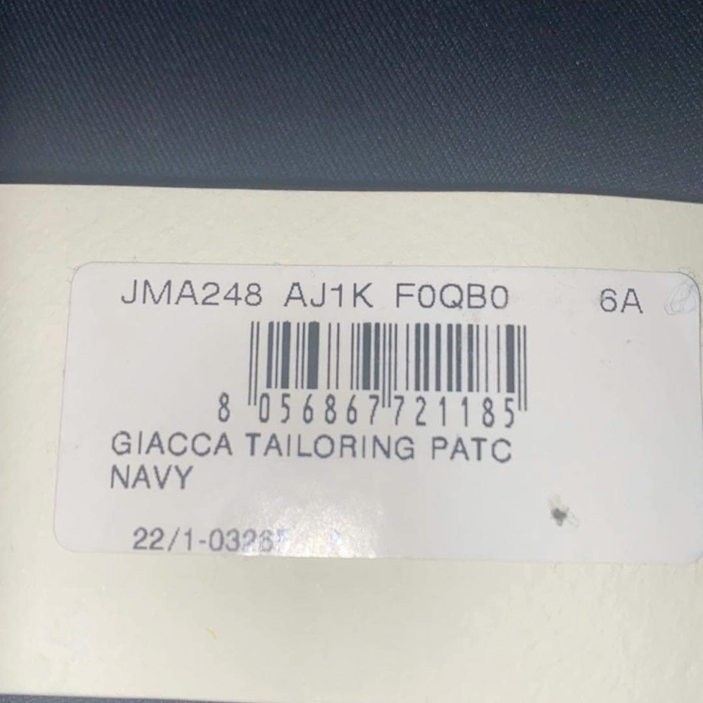 Fendi blazer 1600 in store brand new to small for my kid